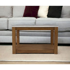 Quadratischer Couchtisch in Marmoroptik mit Ablageboden aus Holz
