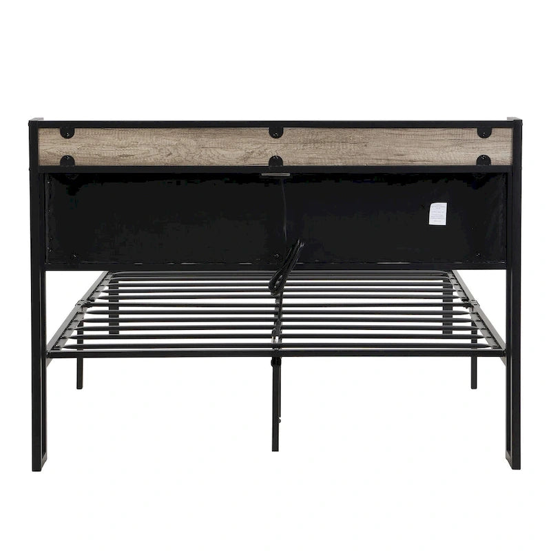 Lit plateforme en métal grand format avec tête de lit en bois et rangement sous le lit