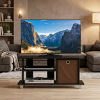 Kompaktes TV-Board mit Regalfächern und Stoffschublade