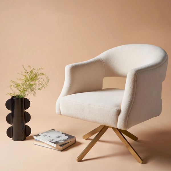 Sillón decorativo giratorio de terciopelo con base dorada